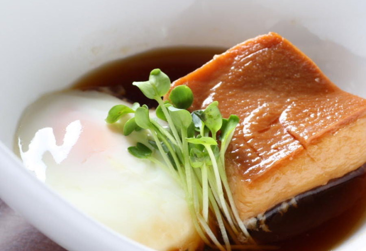ラフティー（豚角煮）